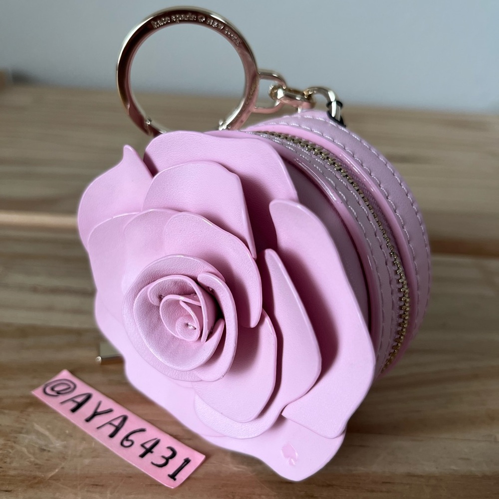 Kate Spade Flora Flower Bag Charm🎈🎈